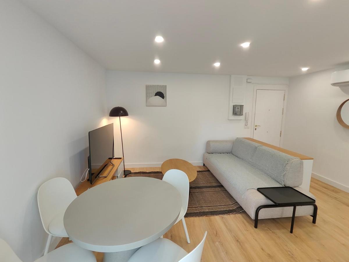 Fantastic Apartment Sant Adria Beach Sant Adria de Besos Exterior foto